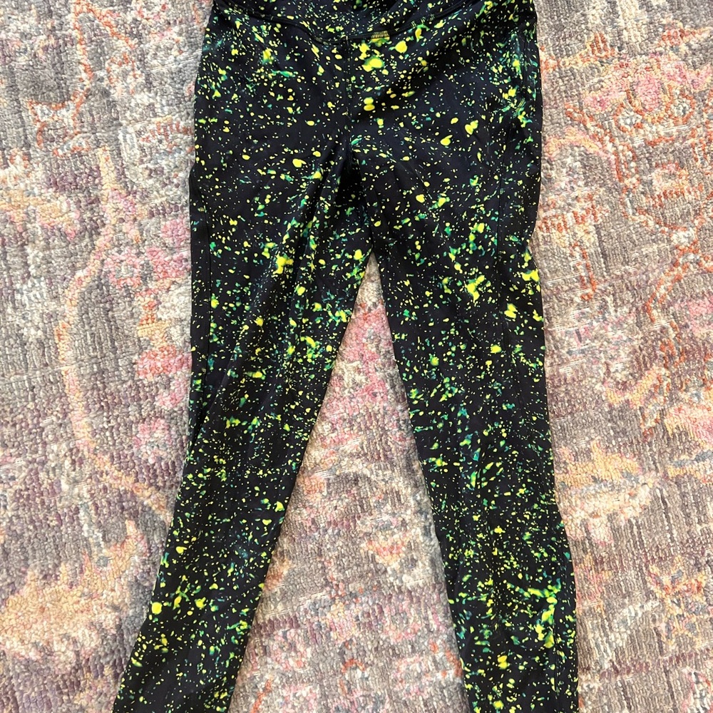 Lulu Lemon Fast and Free Leggings Size 6